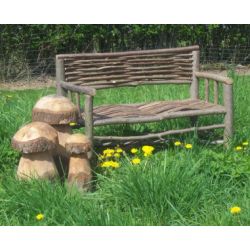 Mobilier en noisetier - Hauteur : 95 cm - Largeur : 57 cm - Longueur : 115 cm - Clôture naturelle