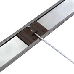 Bordure pour ligne droite 1,20 ml - acier corten de 1 mm - comprenant les piquets d'ancrage et plaque de jonction