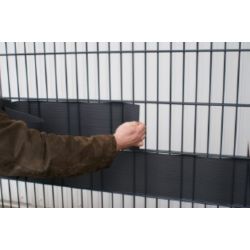 Lame PVC Occultante Gris Anthracite - striée pour panneau rigide - longueur de 2,55 m - largeur 19 cm