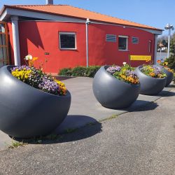 Jardinière boule Maximo Papi Sapin V414 Ø 1200 mm – H 1150 mm - Réserve 75 L - Papi