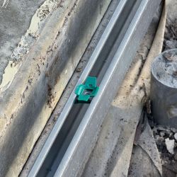 FIXC-20 mm Système de fixation des Connect Stone sur les profilés C (D10)