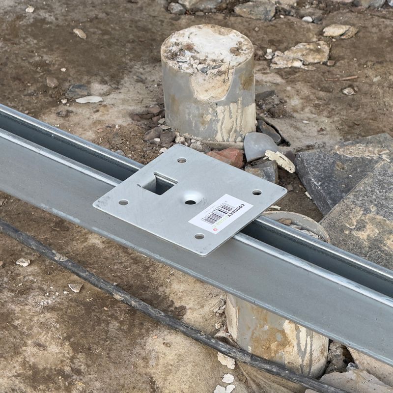 Support 121 x 121 mm pour dalles autoportantes (C8)